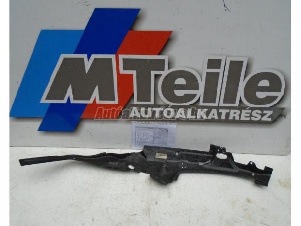 Bels oszlop - BMW 1-ES SOROZAT