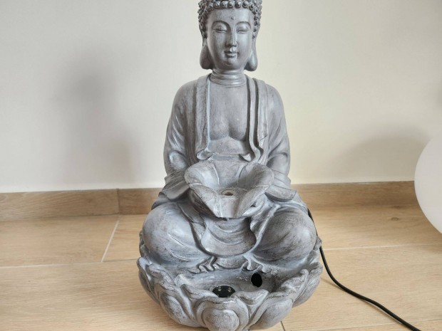 Beltri Buddha csombog szkkt LED vilgtssal