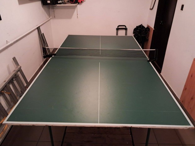 Beltri pingpongasztal