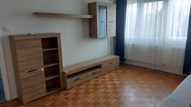 Belvroshoz kzel Homok soron hossz tvra kiad kt szobs laks