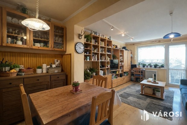 Belv�rosi 3 szob�s erk�lyes t�gla lak�s elad�