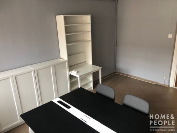 Belv�rosi erk�lyes iroda elad�! - Szeged