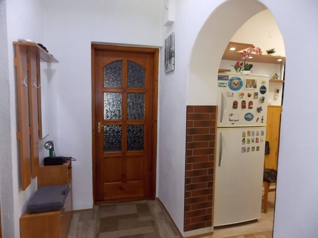 Belv�rosi h�z elad� Szolnokon