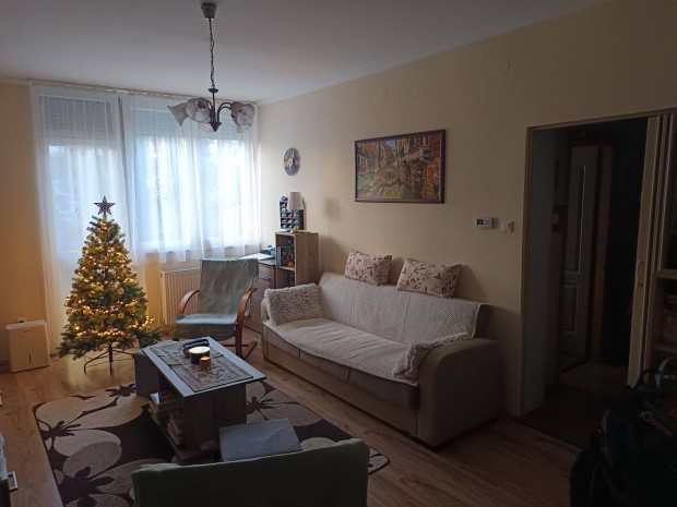 Belv�rosi lak�s elad�