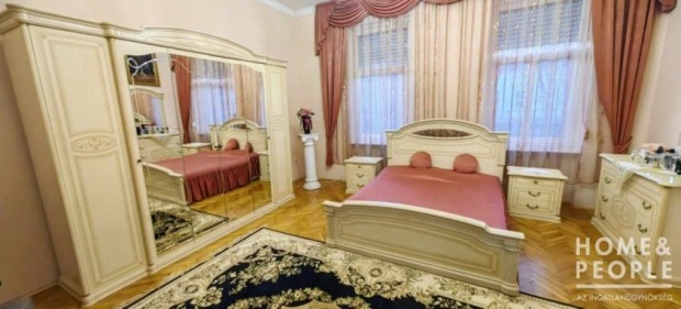 Belv�rosi t�bbfunkci�s ingatlan elad�! - Szeged