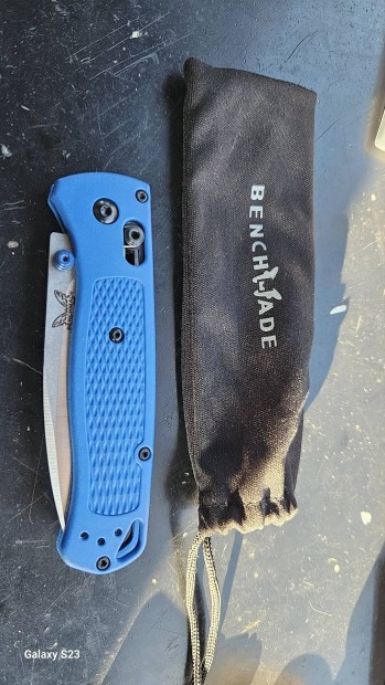 Benchmade Bugout 535