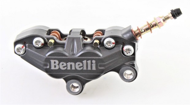Benelli 45600P100211 első jobb féknyereg