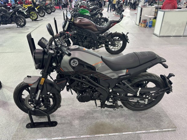 Benelli Leoncino 125 Amts Akci!Beszmtunk. In...