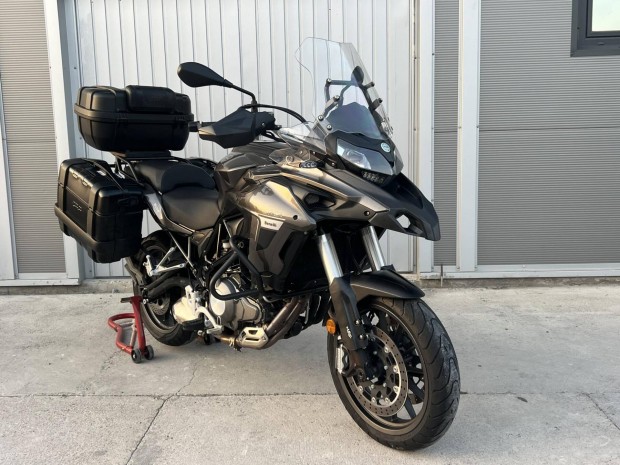 Benelli TRK 502