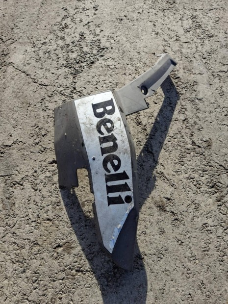 Benelli X49 hasidom bal oldali
