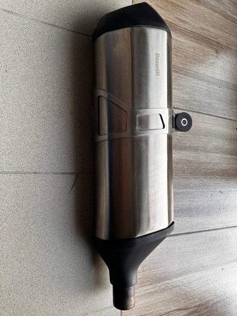 Benelli kipufog
