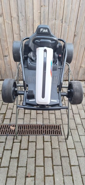 Beneo  Elektromos Drift Gokart