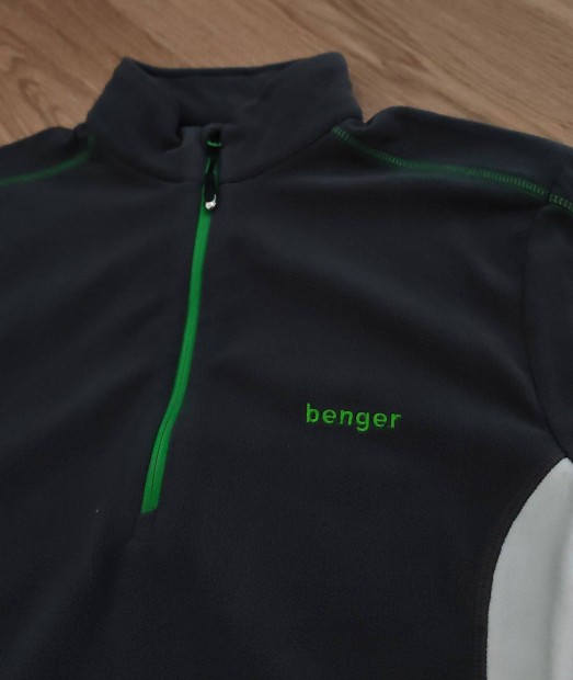 Benger női sportos könnyű polár pulcsi