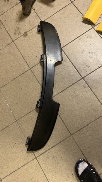 Benjmin Kun szrny seat