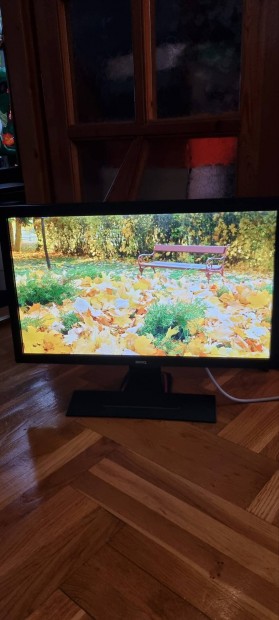 Benq 24" monitor hdmi, dvi, vga csatlakozval 