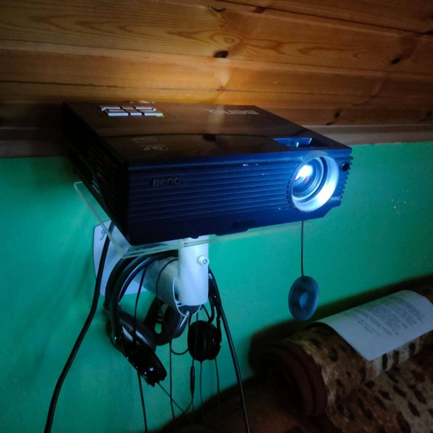 Benq DLP projektor az lvezhet hzimozihoz