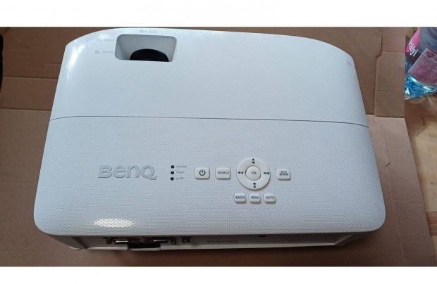 Benq MX535 projektor