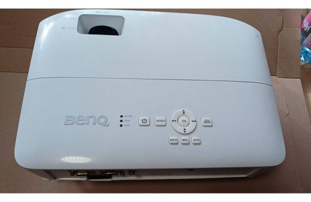 Benq MX535 projektor