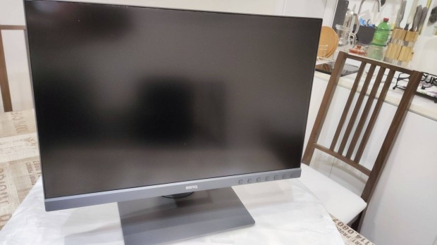 Benq SW240 fotós monitor