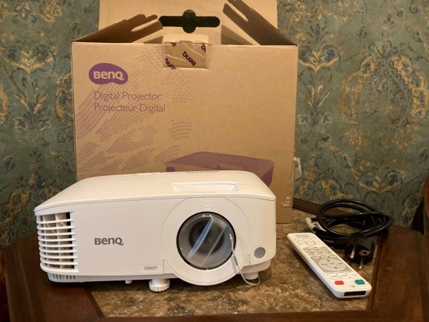 Benq mh733 digitlis projektor