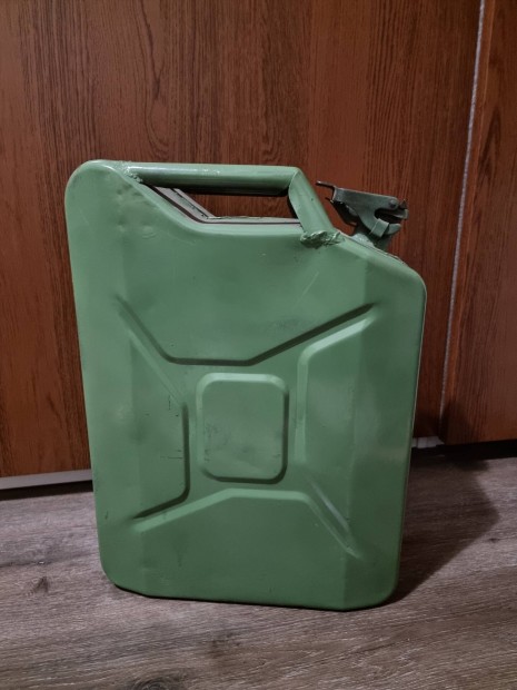 Benzin kanna 20 liter