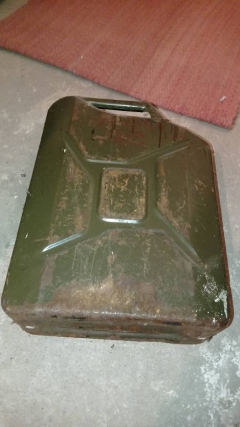 Benzinkanna fém 20l military