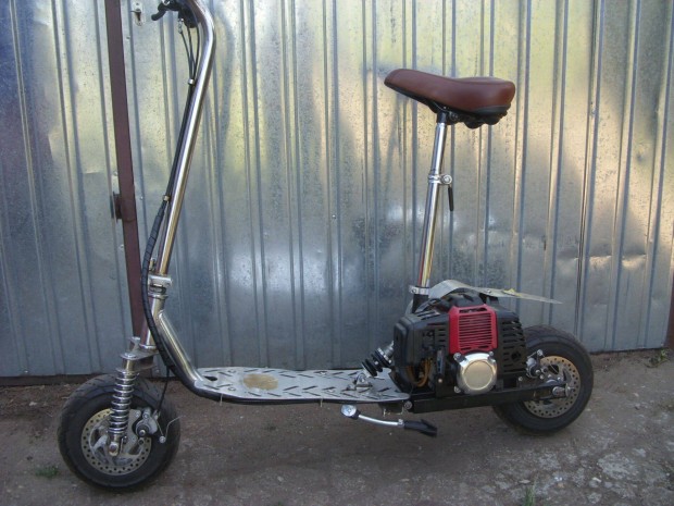 Benzinmotoros roller