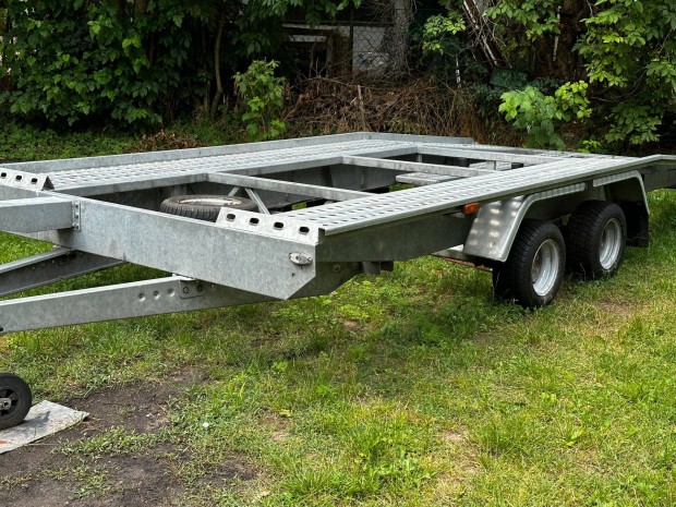 Brelhet Trailer utnfut 4,5x2m 2,7t