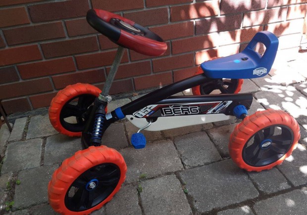 Berg Buzzy Nitro gokart + extra kormnykerk