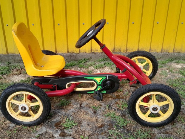 Berg gokart elad