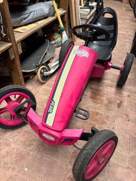 Berg pedálos gokart