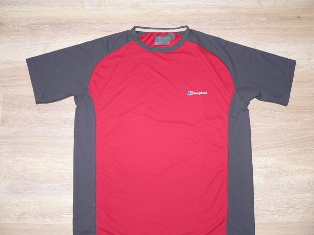 Berghaus Tech-T rvid ujj pl, alltz (M)