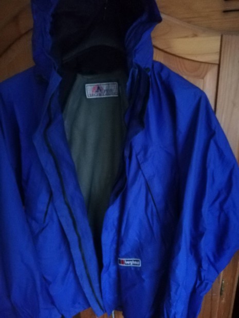 Berghaus kék vízhatlan kabát xl eladó