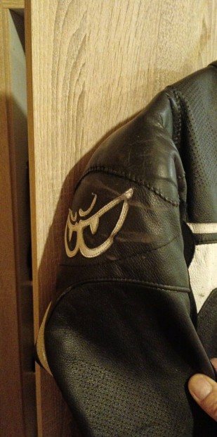 Berik 2 rszes br ruha