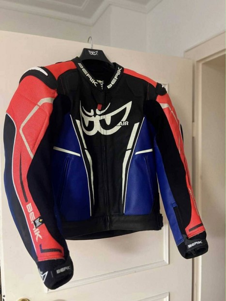 Berik Street Pro Evo motoros kabt