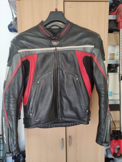 Berik motoros dzseki
