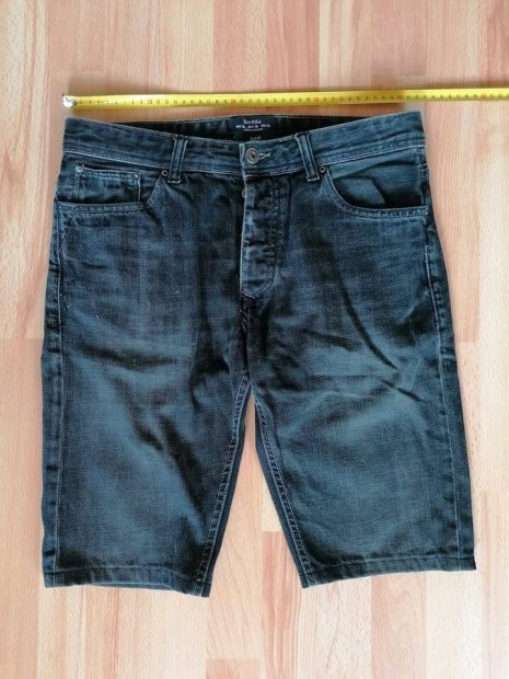 Bershka - fekete, slim farmer rövidnadrág - kb 48-as méret, újszerű ál
