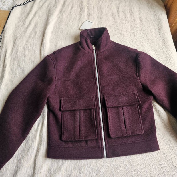 Bershka f�rfi Cipz�ras, filctext�r�j� dzseki �j S-es m�ret