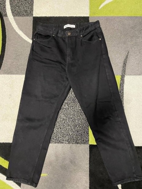 Bershka férfi fekete farmer