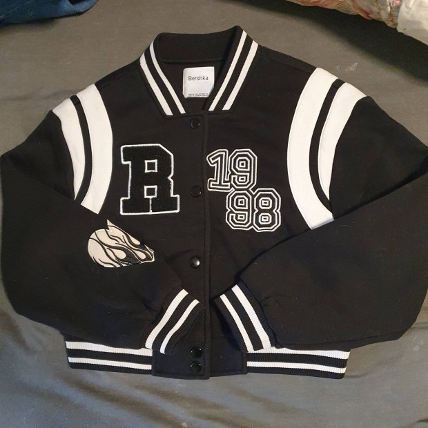 Bershka ni rvid baseball kabt bomber dzseki 