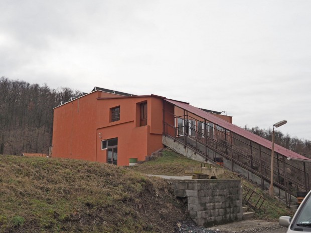 Berva  v�lgyben ipari l�tes�tm�ny elad�