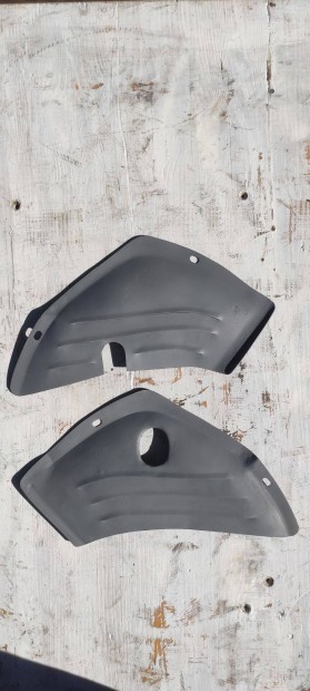 Berva takarólemez veterán moped karburátortakaró