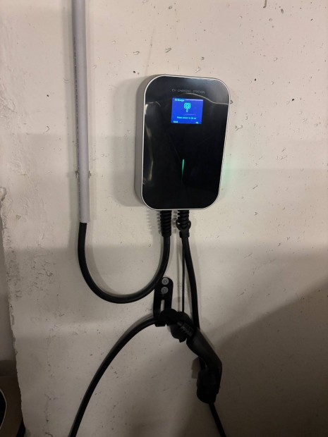 Besen Wallbox elektromos autó fali töltő 22 kW (3x32A) 6m Type 2