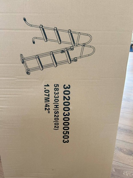Bestway Flowclear Biztonsági medencelétra, 107 cm 58330