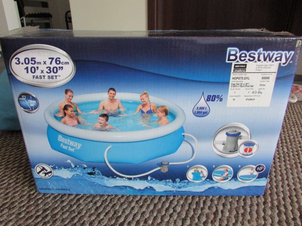 Bestway medence komplett, szűrővel, alatét és takaró fóliával eladó