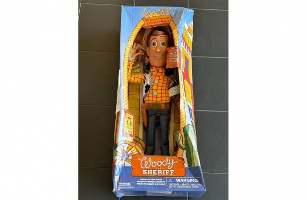 Beszl Toy Story Woody Sheriff Figura 30-40 cm