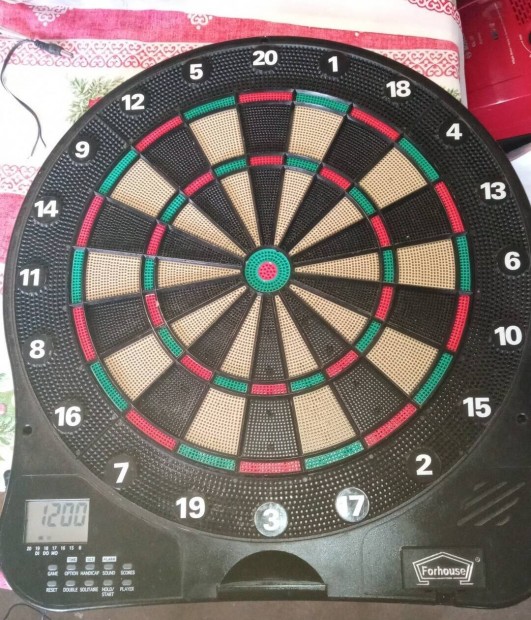 Beszl darts tbla 