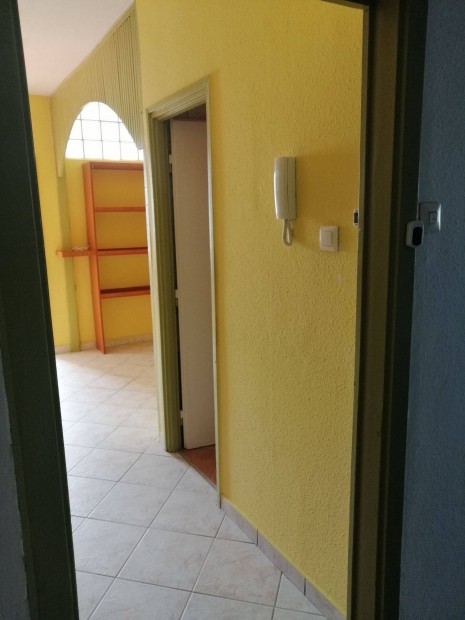 Beszterce laktelepen laks kiad