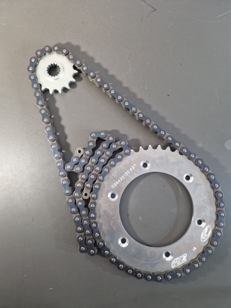 Beta RR 300 lncszett