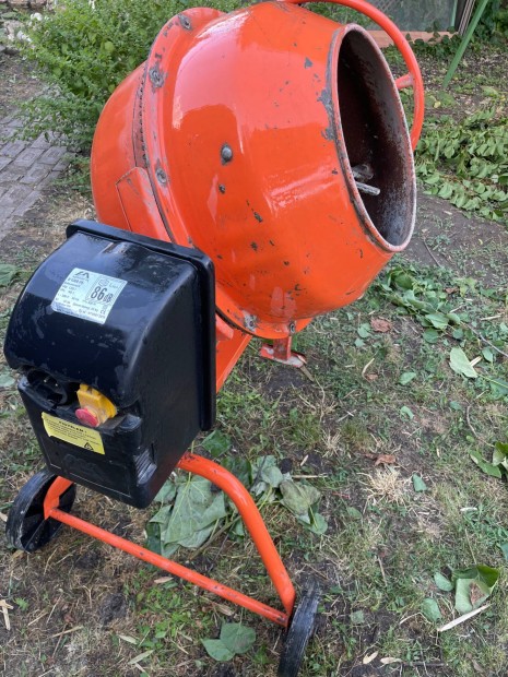 Betonkeverô Agrimotor 1308 FK